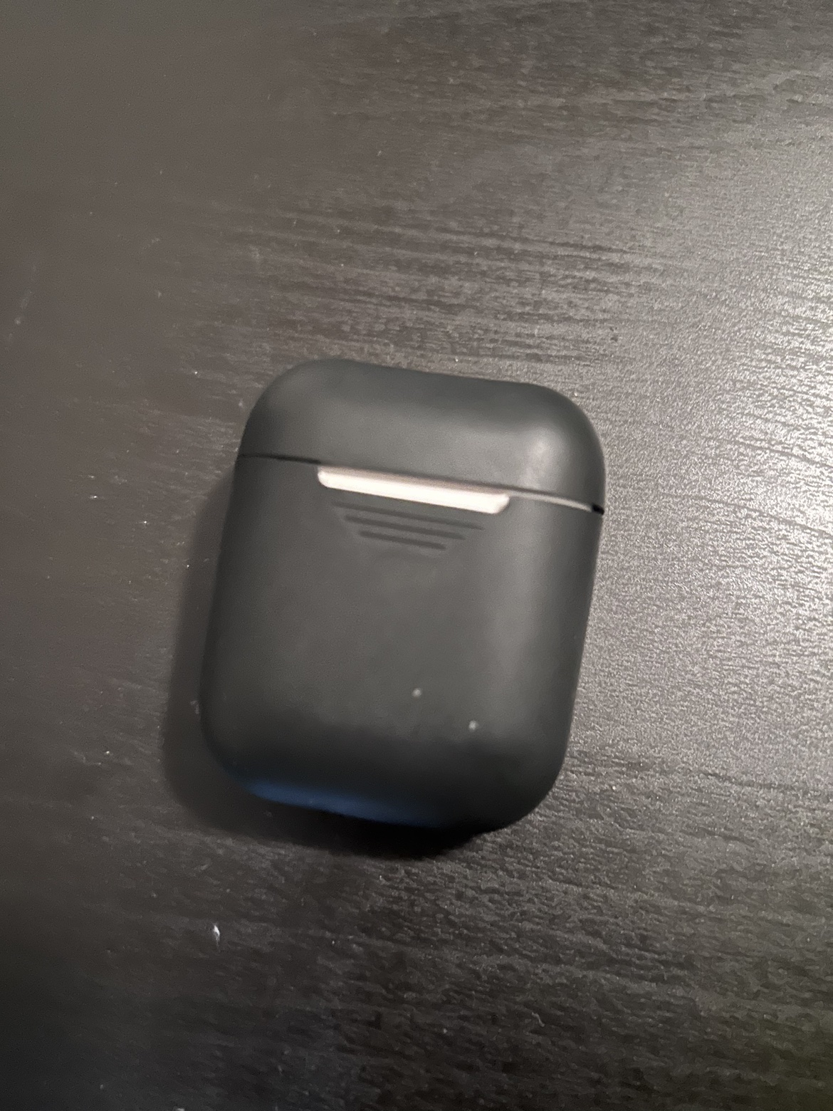 first generation genuine apple airpods (and 4 silicone cases) - photo 2