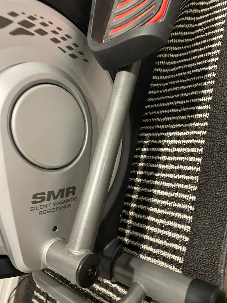 Elliptical Pro Max exercise machine image indicator(4)