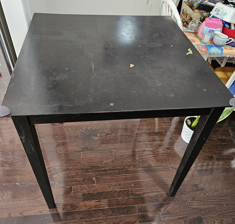 FREE BAR TABLE thumbnail