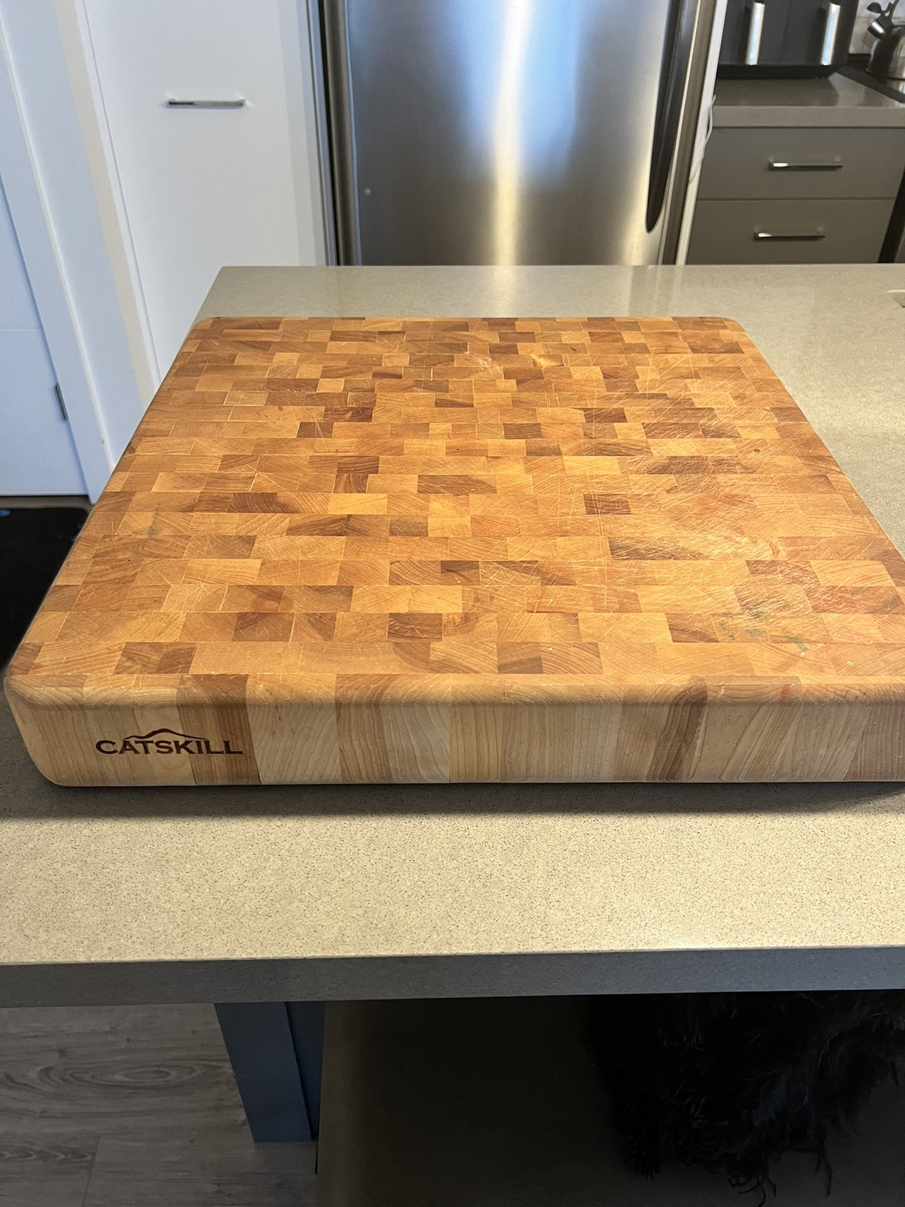 Large wooden cutting board #freecycle thumbnail