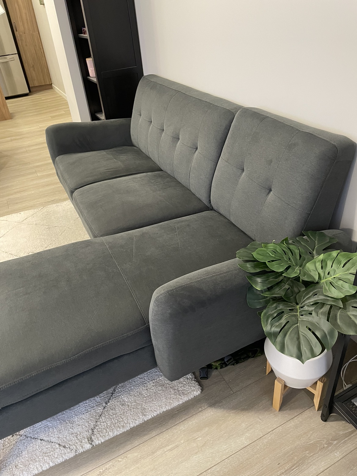 Couch - photo 5