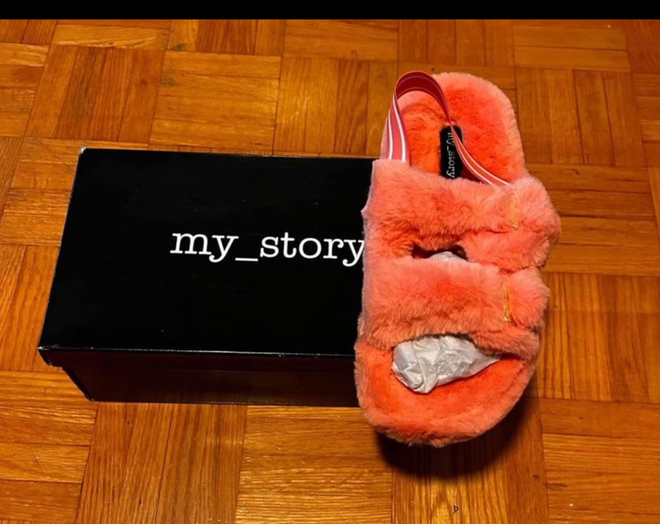 WOMENS FURRY SANDALS (MY _STORY)SIZE:10 thumbnail