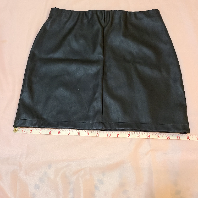 Women’s leather dark green skirt - photo 2