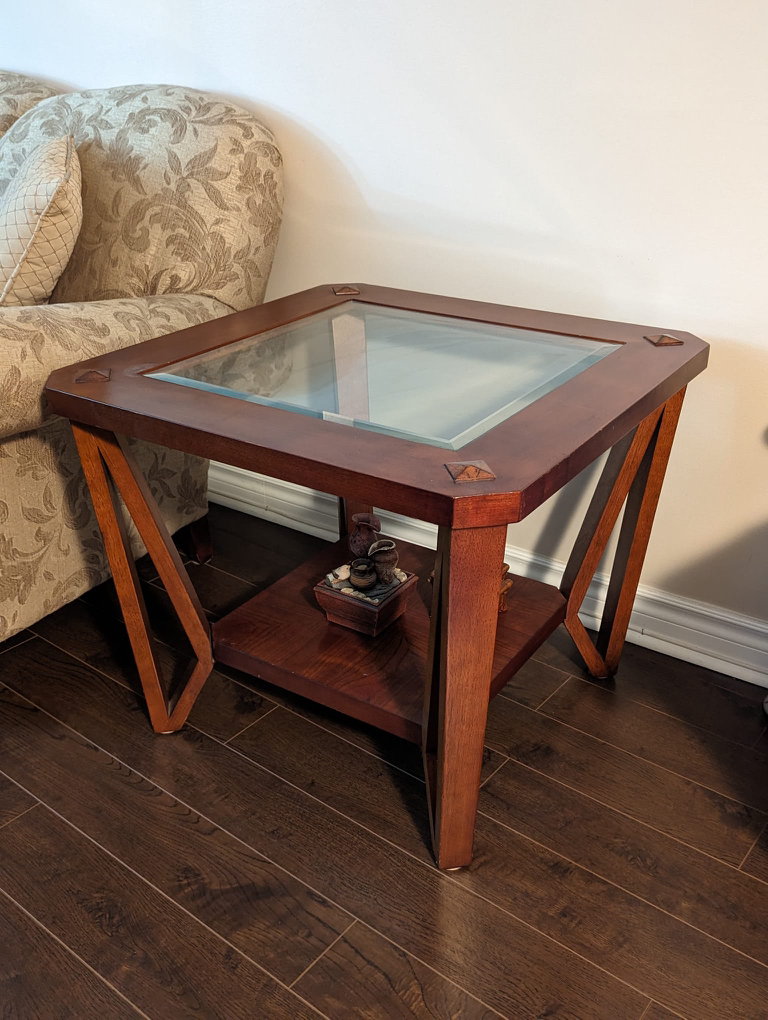 End table
