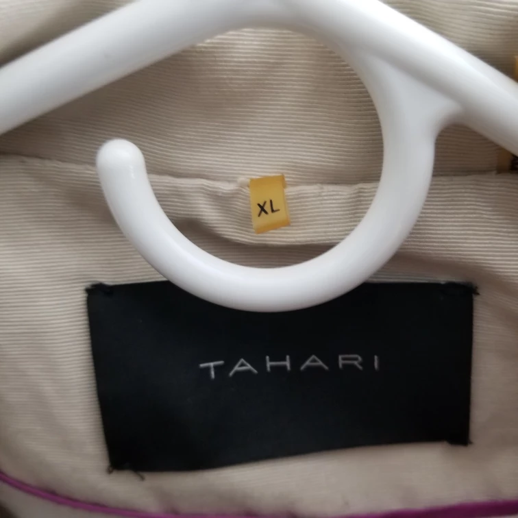 Tahari women's jacket - photo 3