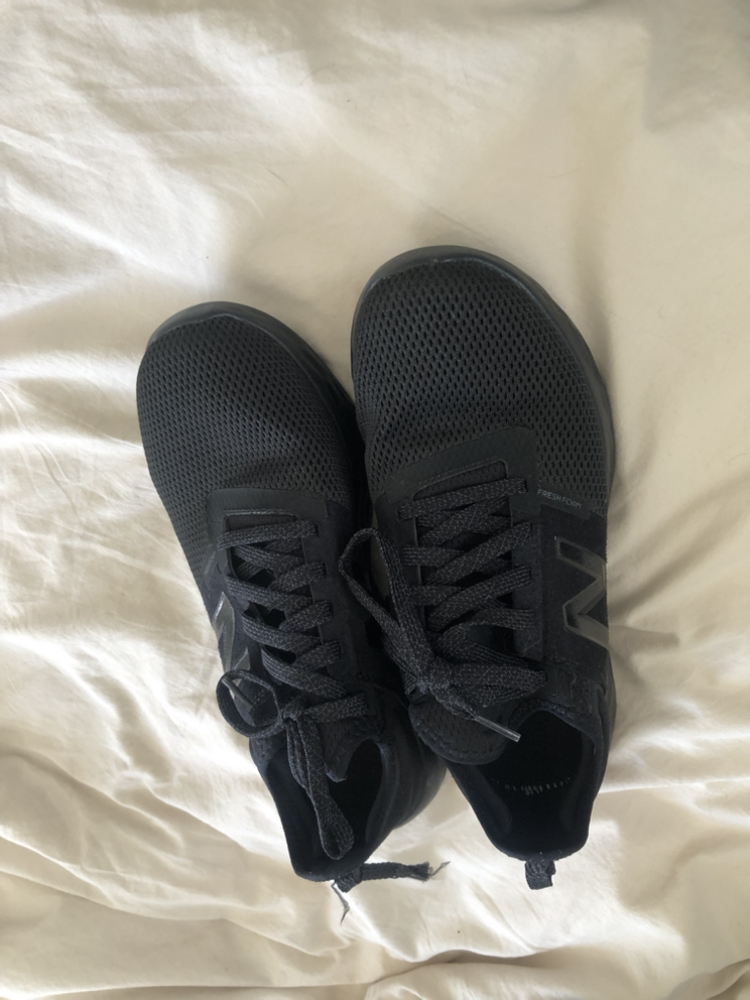 New Balance Shoes/Sneakers Size 10.5 image indicator(2)