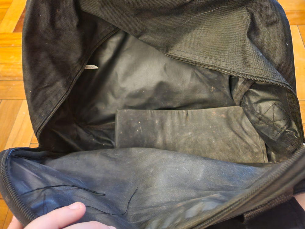 small luggage/storage bag #freecycle - photo 3