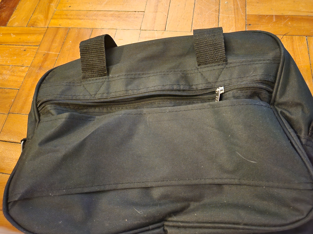 small luggage/storage bag #freecycle - photo 4