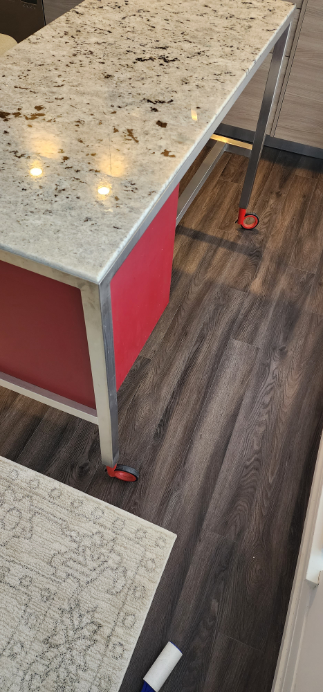 Kitchen Island - photo 4