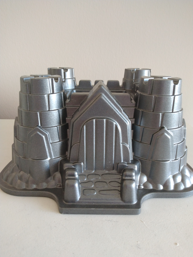 Nordic Ware Castle Baking Pan thumbnail