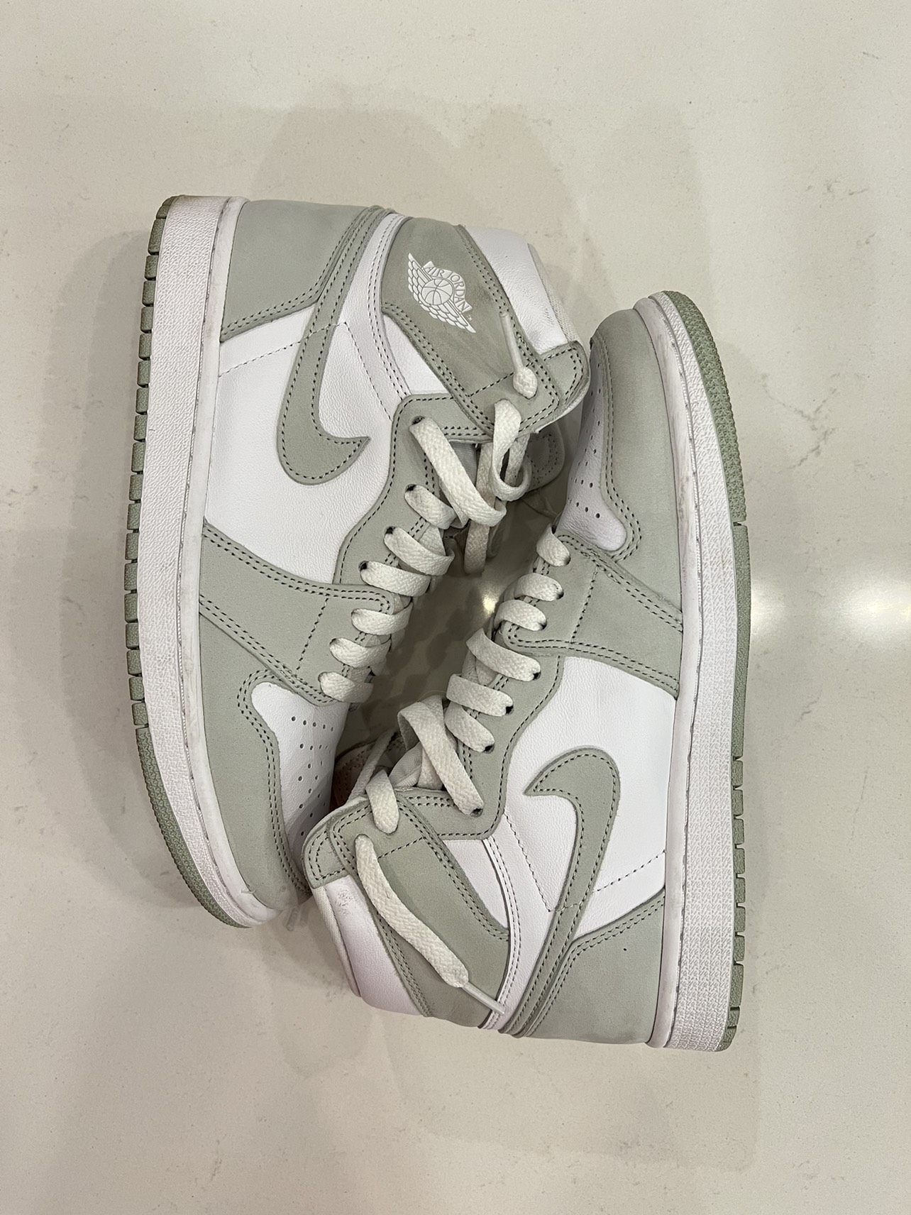 Jordan 1 High Seafoam image indicator(2)