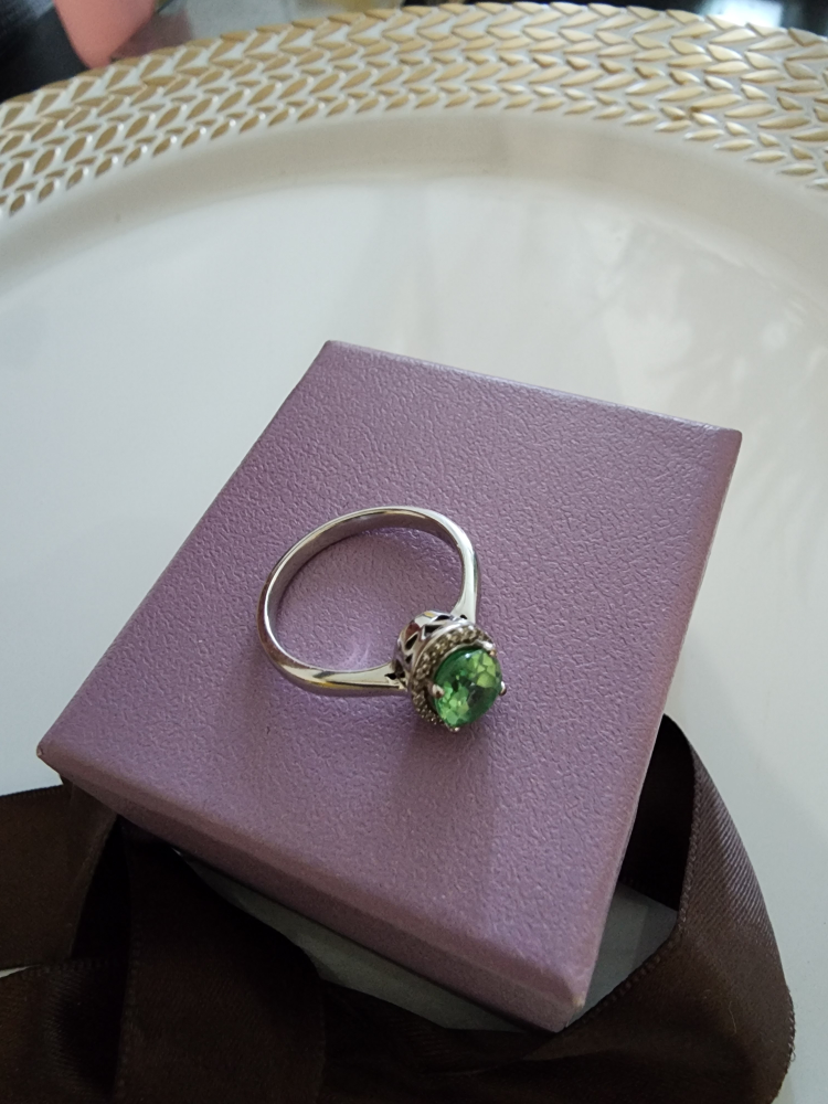 Michael hill silver ring  size 6 image indicator(8)