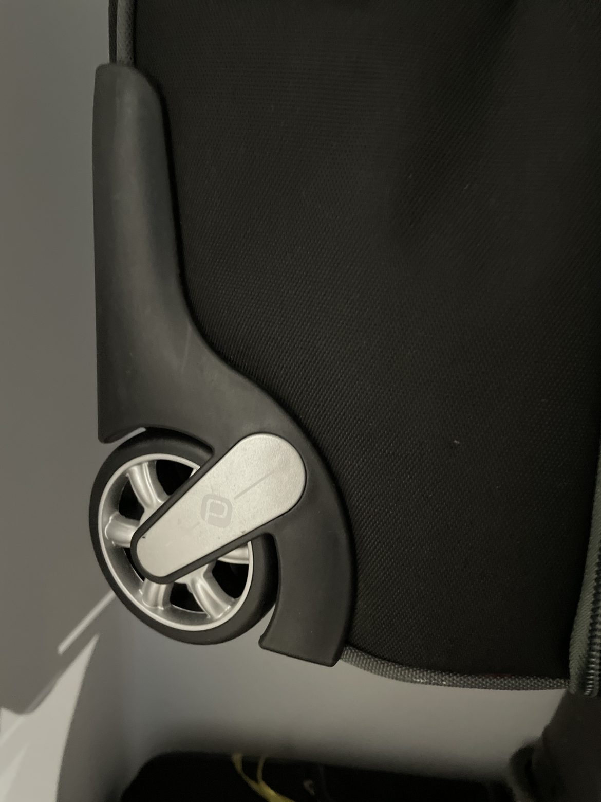 Carry On Luggage image indicator(3)