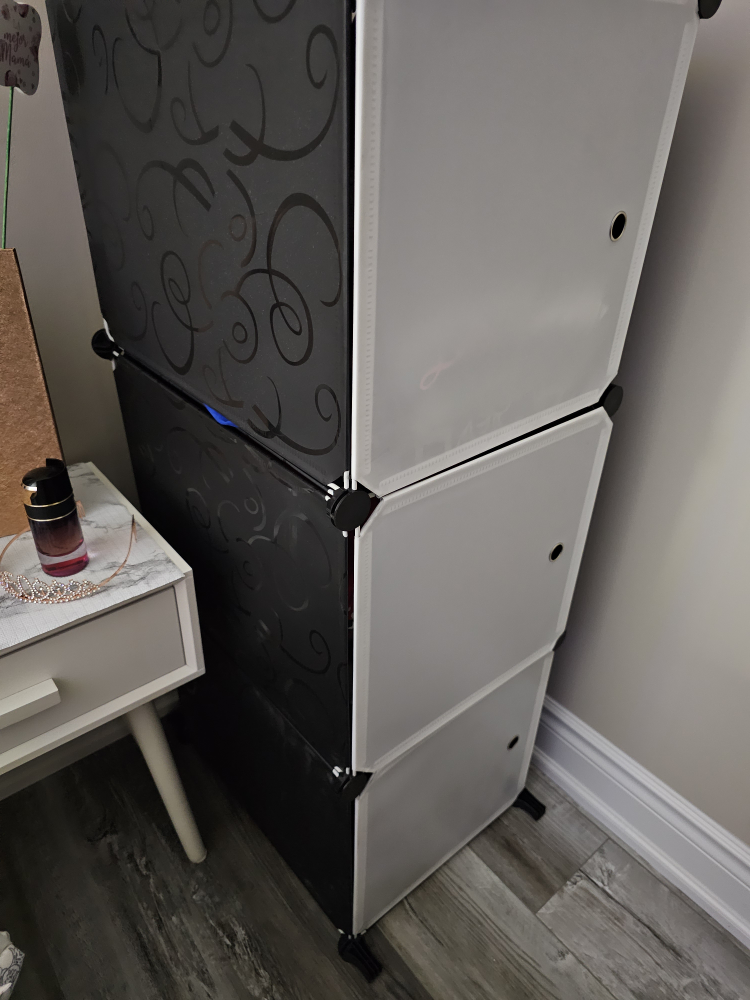 Clothing Storage Unit for Sale! 🥕 image indicator(2)