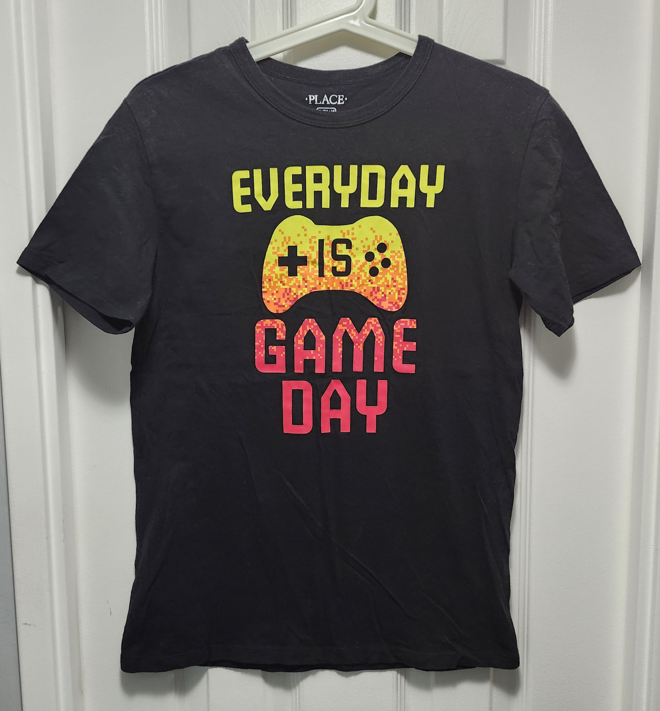 EVERYDAY IS GAME DAY with Game CONTROLLER LOGO #XL YOUTH image indicator(2)