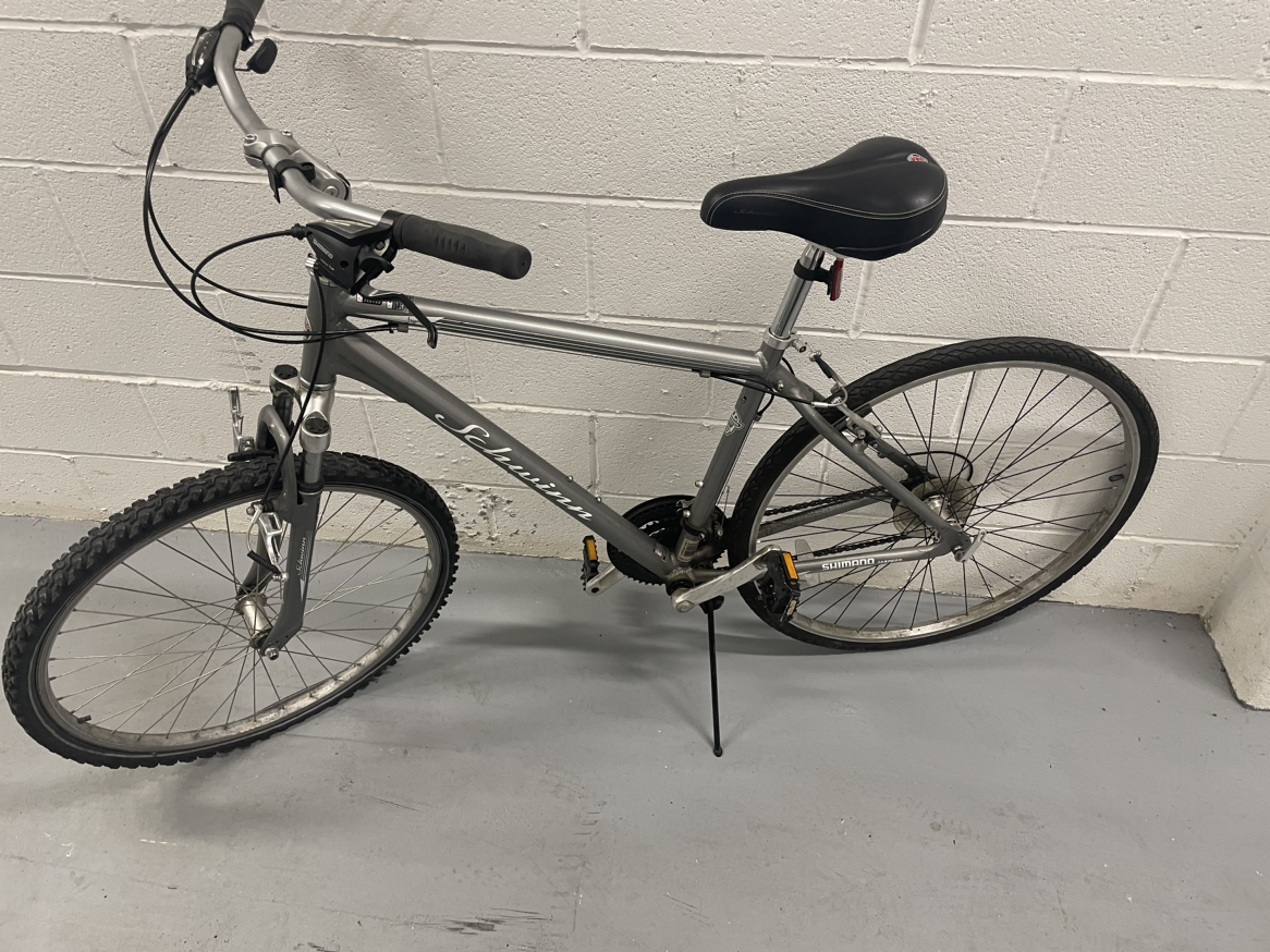 Schwinn Hydra Men's Hybrid Bike, 700C - photo 2