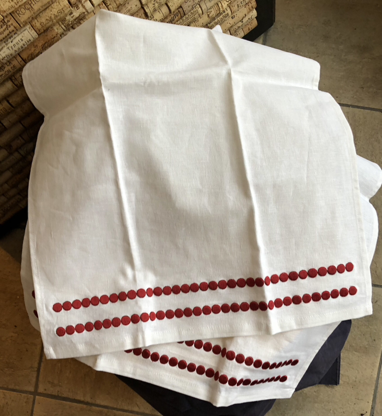 *Pottery Barn set of 6 hand towels - NEW in Box image indicator(5)