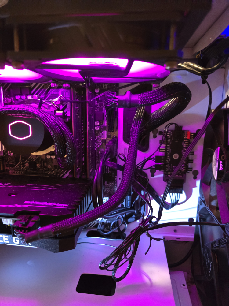 Gaming PC /i5 10th/32G/gtx 1660 Super/m2 1TB - photo 3