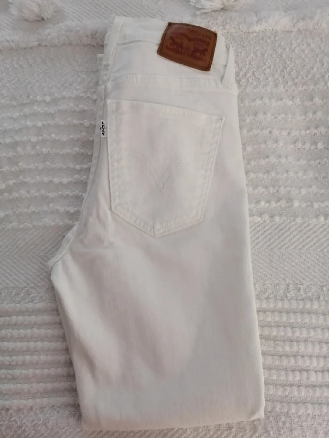 Levi's  Skinny Jeans image indicator(4)