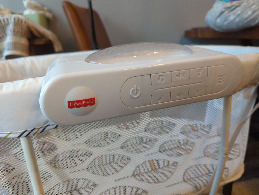 Bassinet with vibration, music, white noise - photo 2