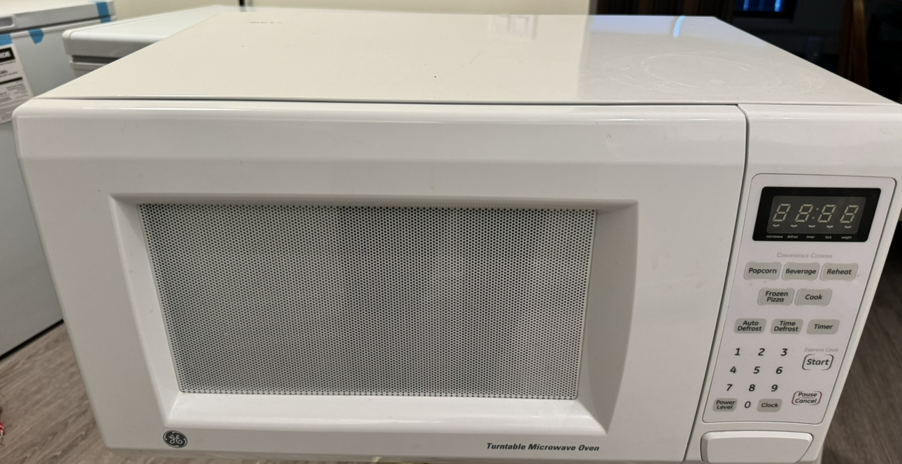 Microwave - photo 2