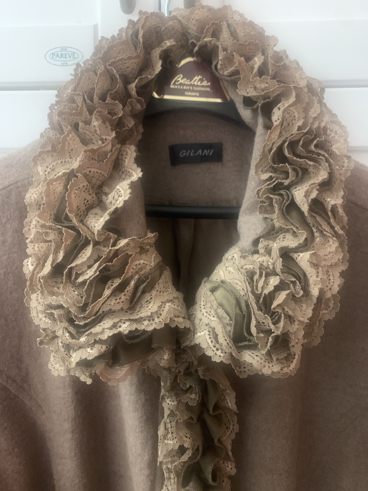 Wool coat with ruffles - photo 2