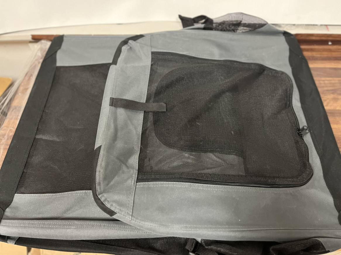 Portable dog crate #304 image indicator(3)