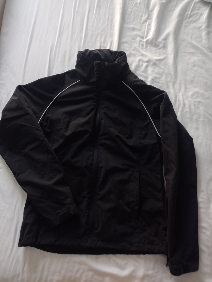 Black jacket for exercise thumbnail