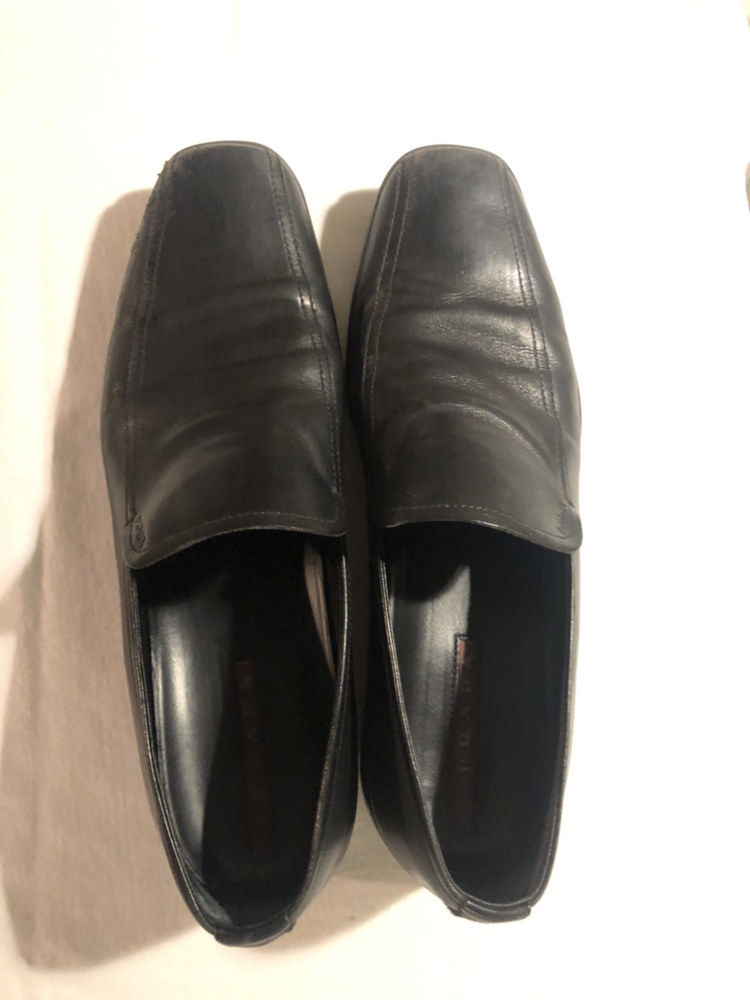 Prada Men’s Black Leather Loafers