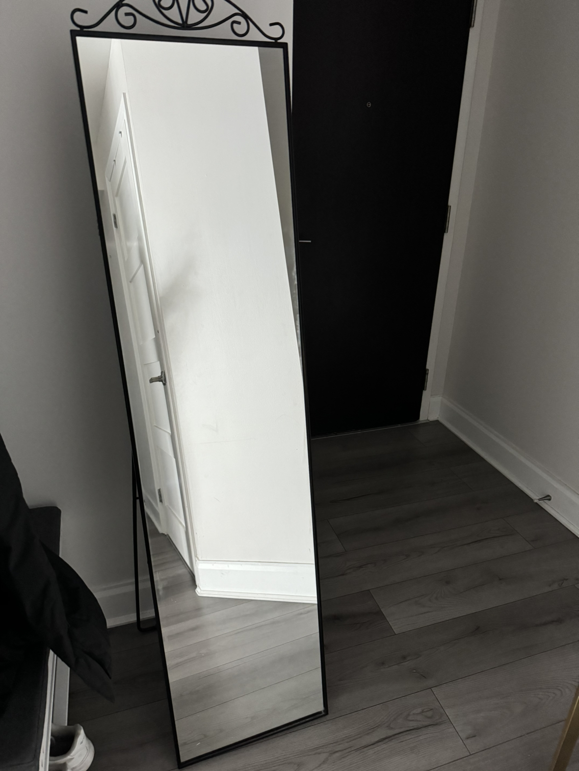 Full length Mirror in perfect condition - photo 2