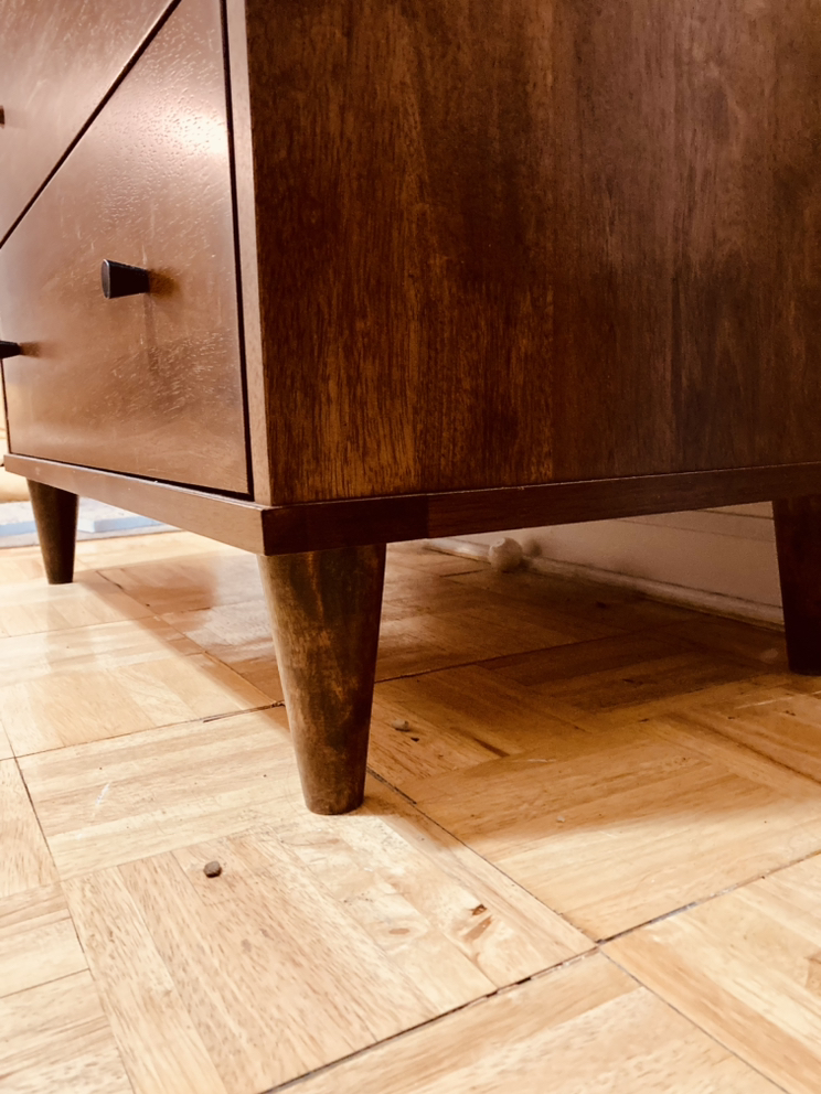 MOVING SALE - Solid oakwood 4-drawer dresser - photo 5