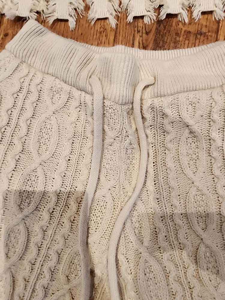 Lounge Wear image indicator(2)