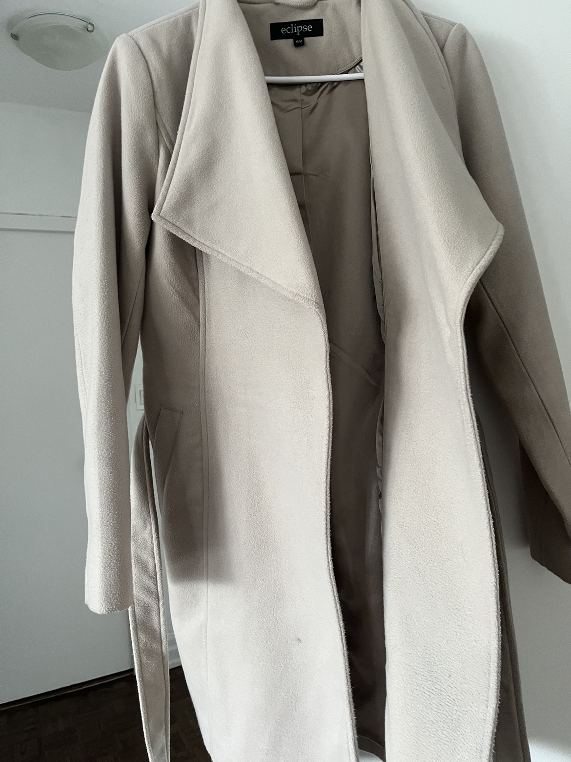 Beige fall coat spring jacket image indicator(2)