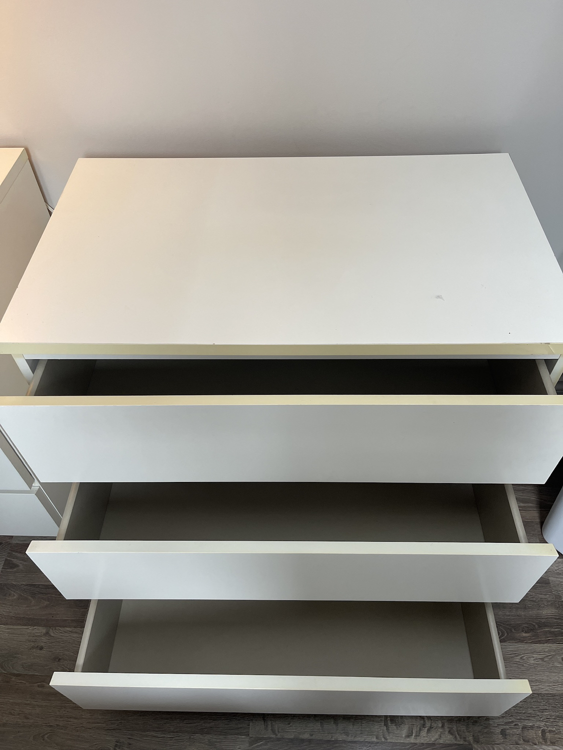 Malm 3 drawer dresser