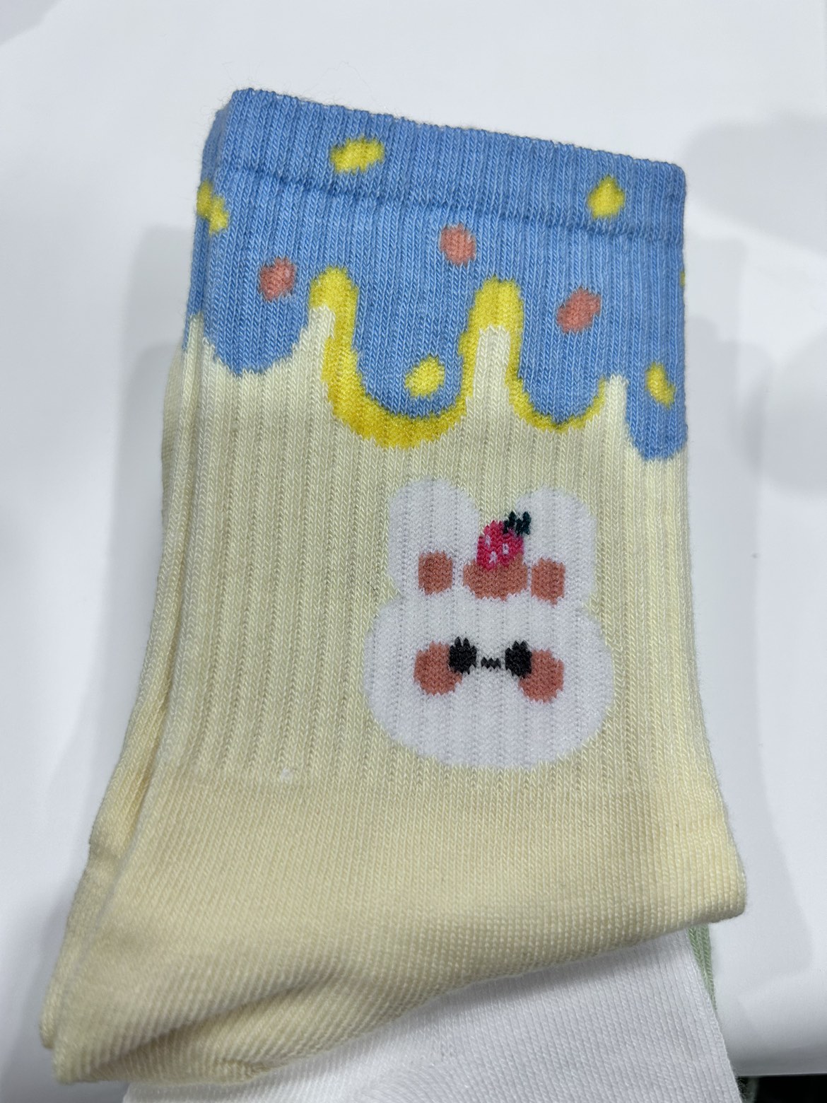 Women’s socks image indicator(3)