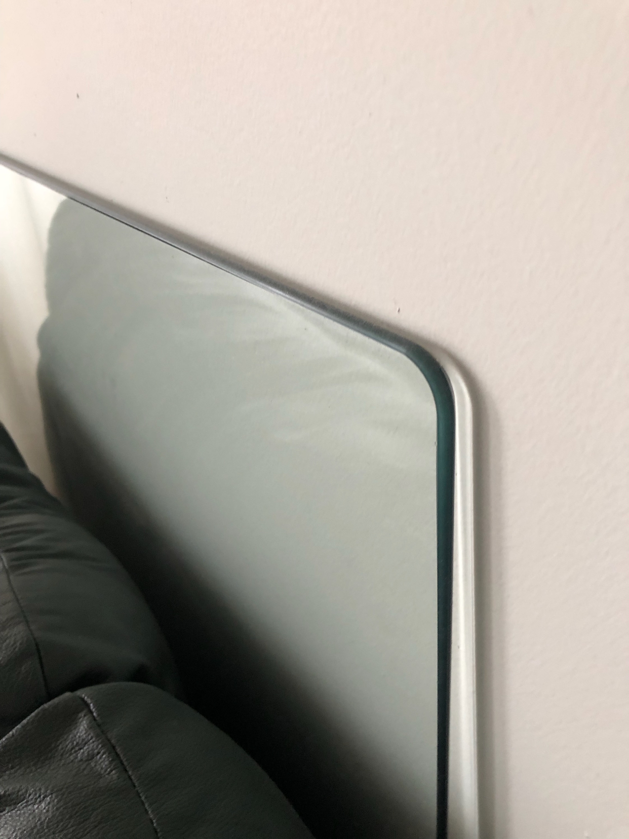 Tempered glass thumbnail