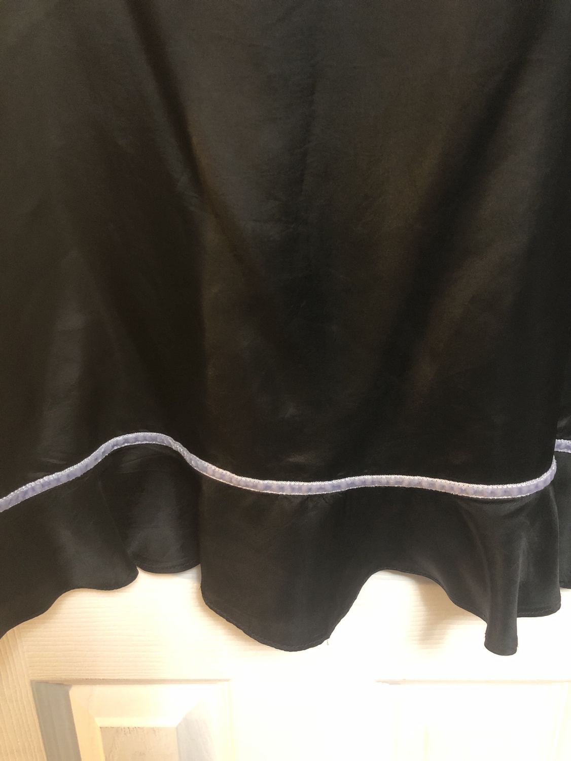 Black Skirt Oasis image indicator(3)