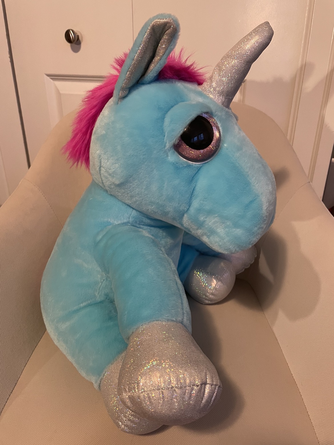 Stuffy (Twinkie) 🦄 image indicator(2)