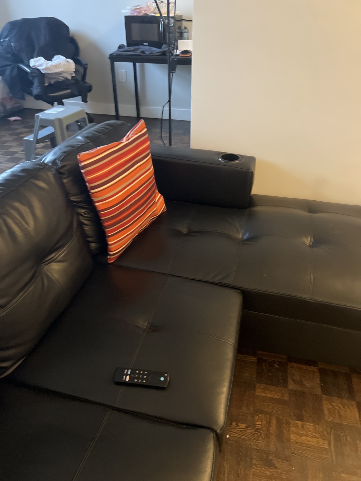 Sofa / couch - photo 3