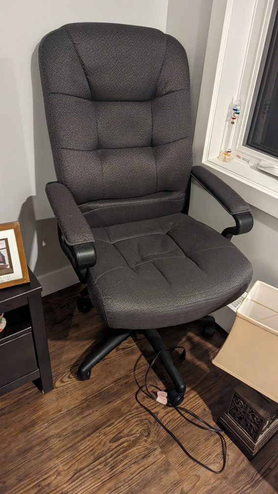 office/computer chair on wheels - photo 2