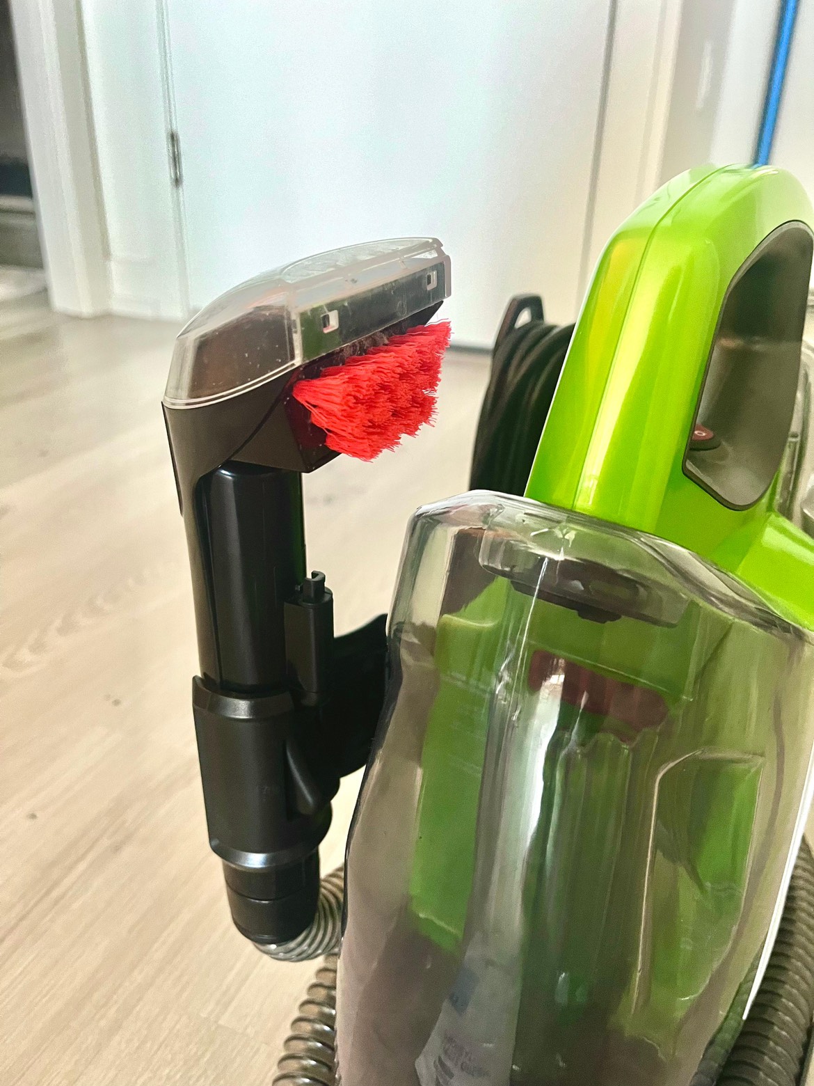 BISSELL Little Green Proheat Pet Deep Cleaner - photo 2