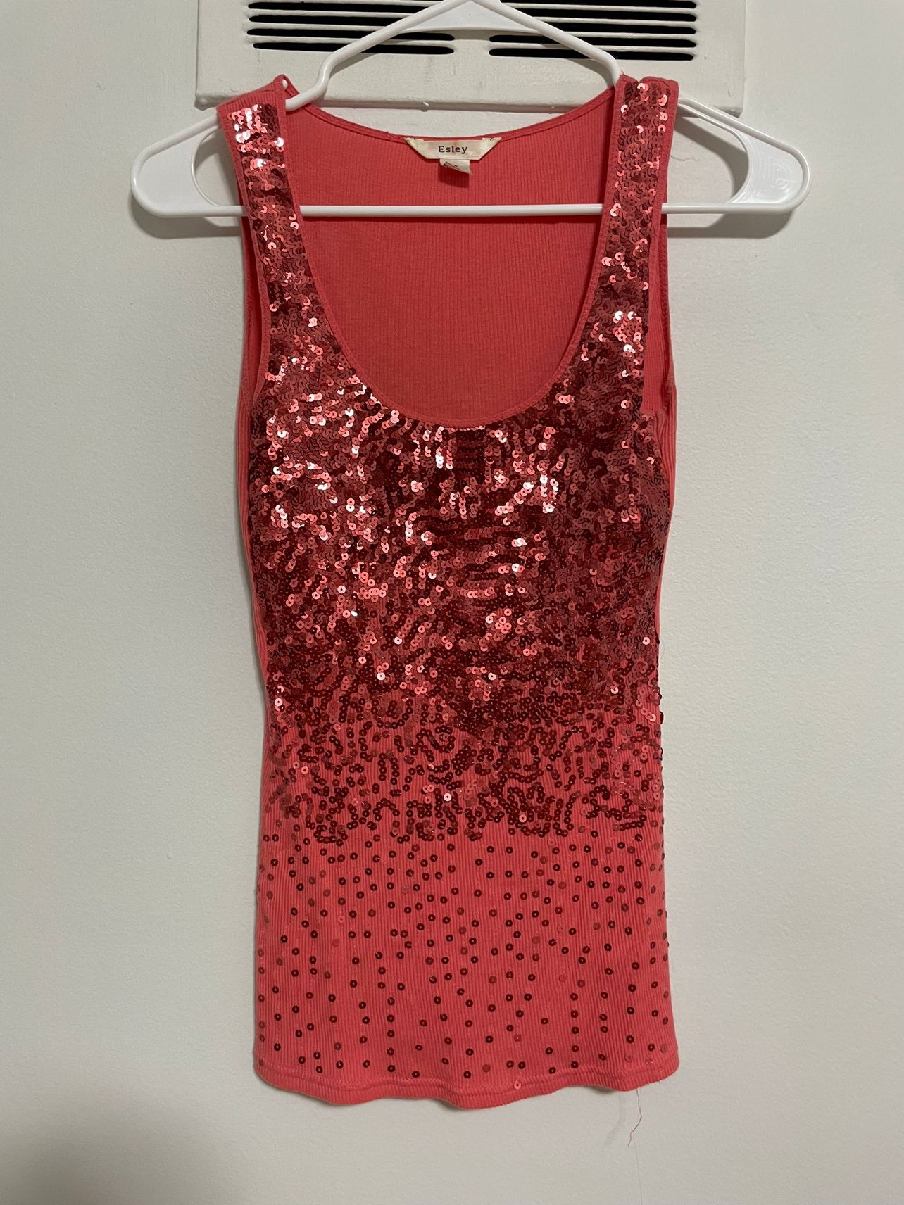 Women’s clothes (selling all my clothes for $5 each)
