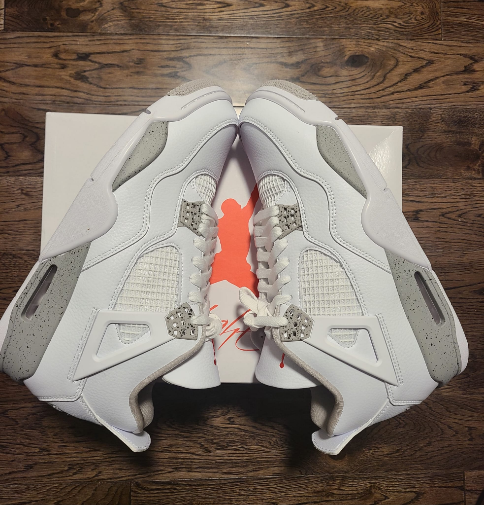 Jordan Retro 4 White Oreo shoe Basketball Shoes thumbnail