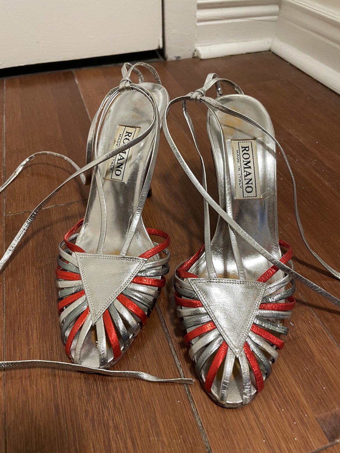 Romano Italian heels (EU size 35/American size 5) thumbnail
