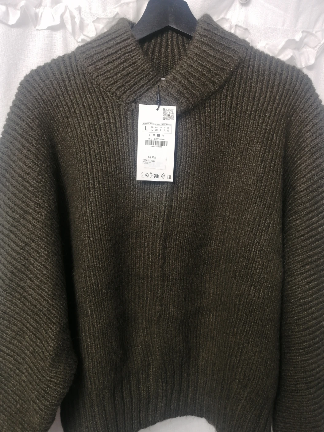 New with Tags - Zara Knit Sweater image indicator(3)