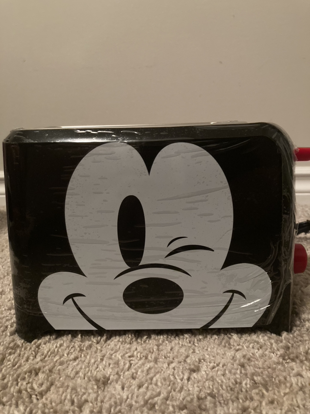 Mickey Mouse Toaster - photo 5