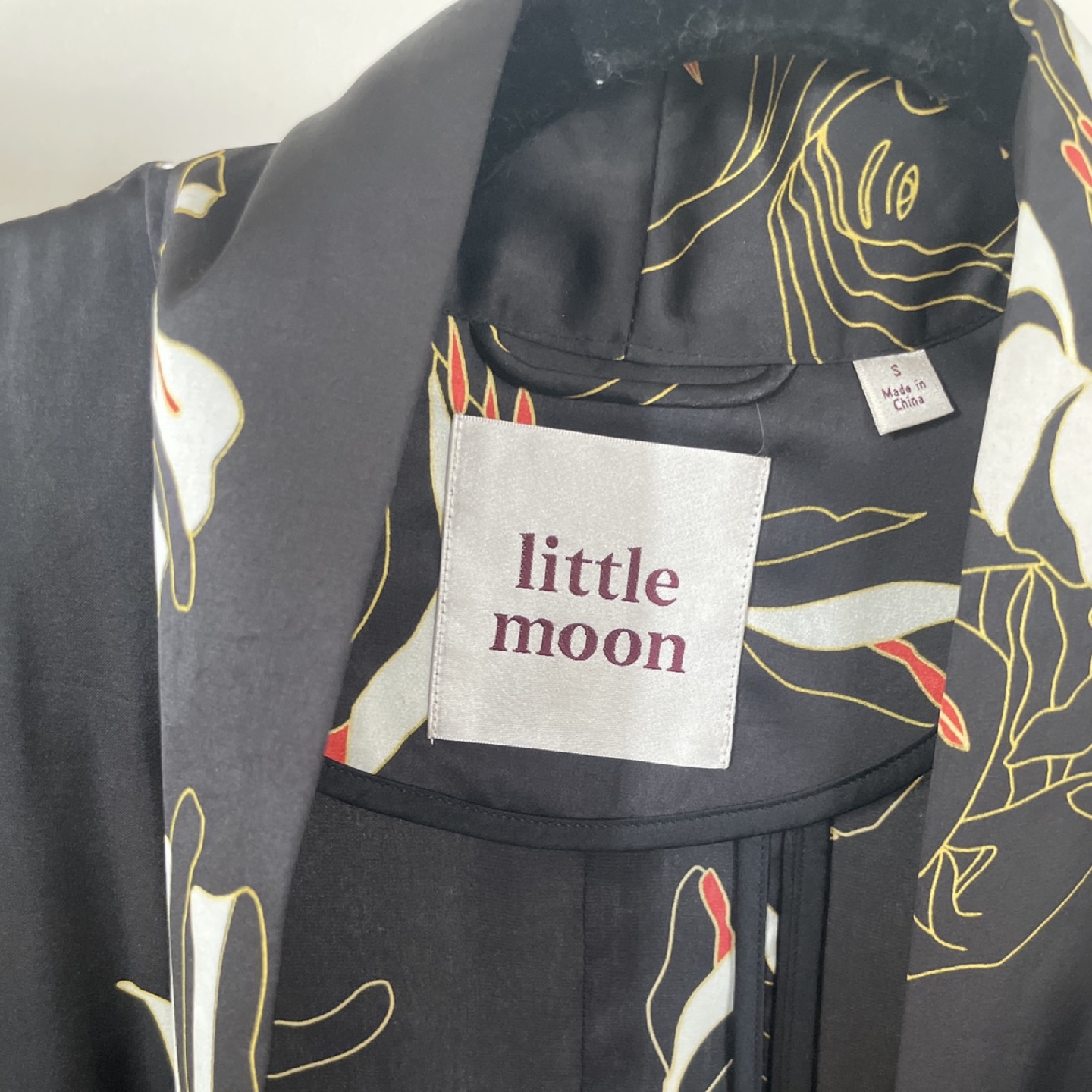 Aritzia Little moon robe - photo 3