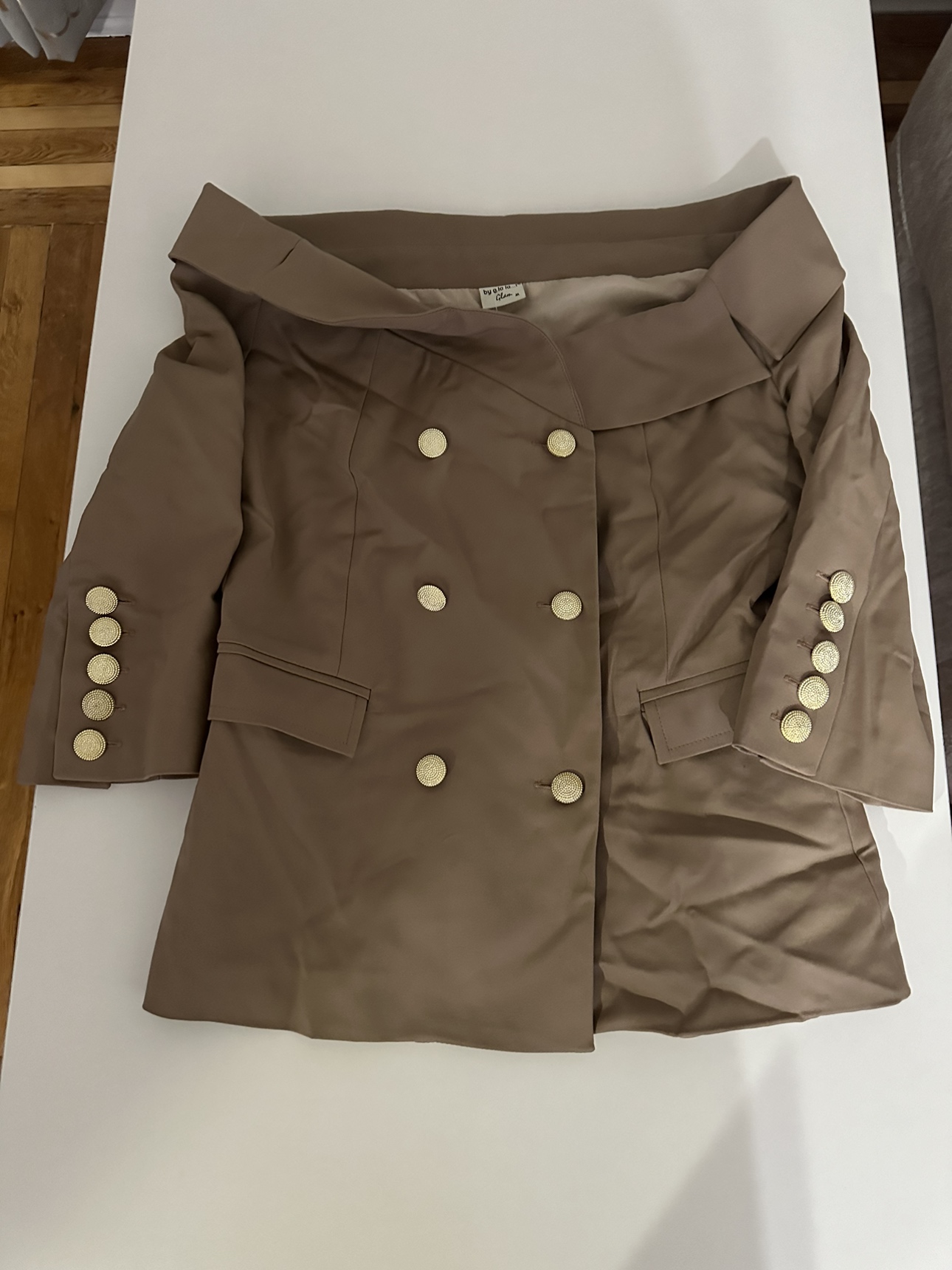 Oo La La Boutique beige blazer