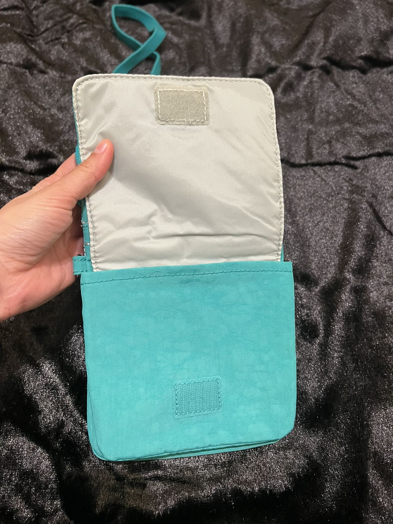 Kipling Crossbody Teal image indicator(2)