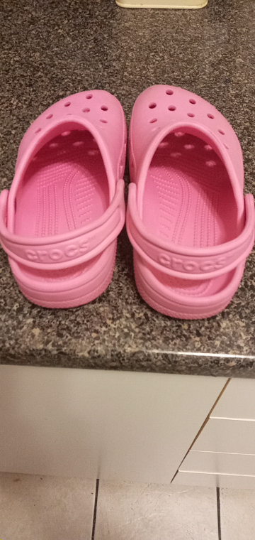girls pink crocs size 1 - photo 3